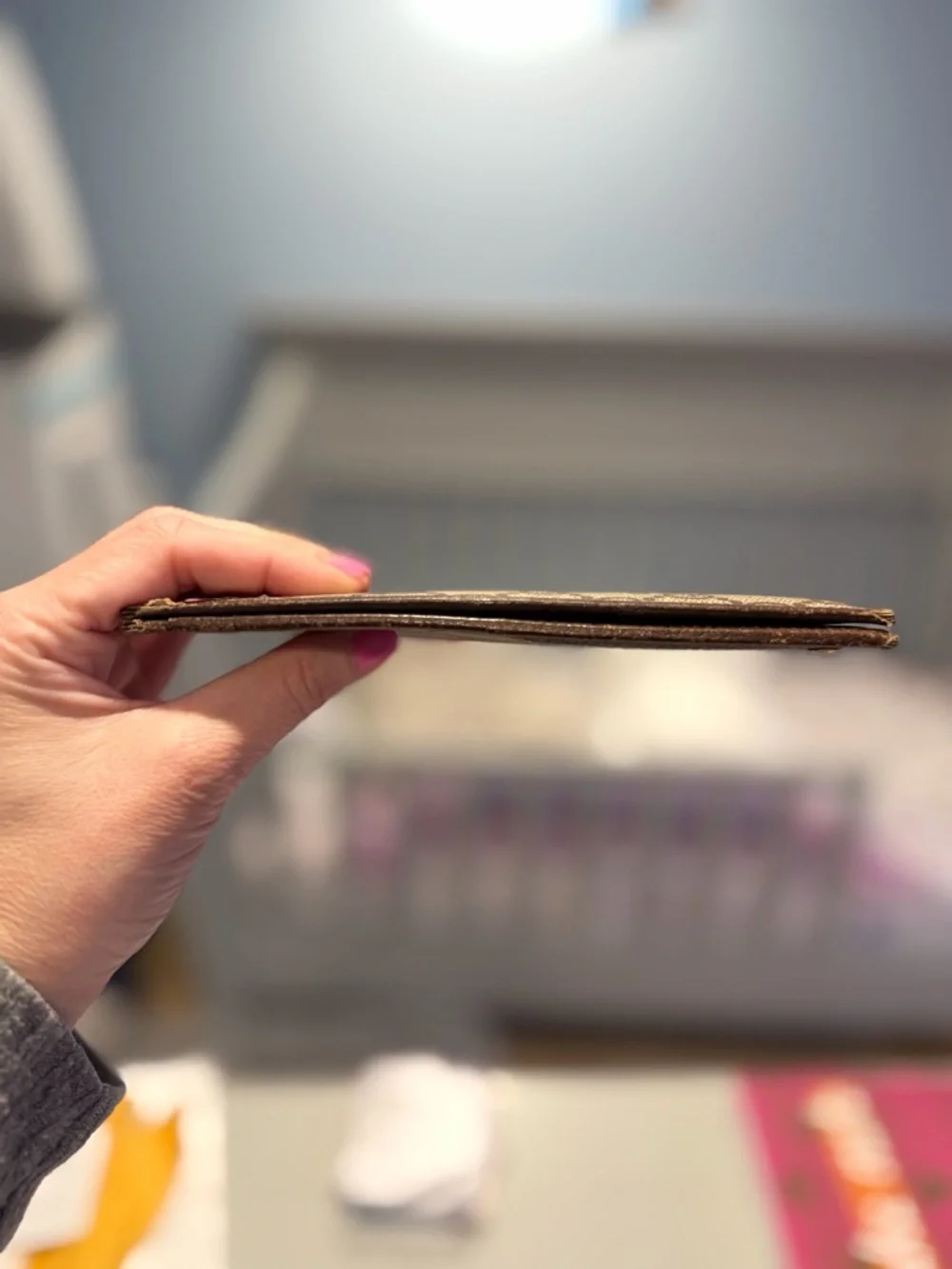 Gucci Vintage Monogram Brown Leather Bi-Fold Chrckbook Wallet - Picture 10 of 10